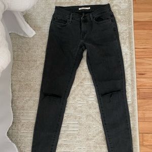 Levi’s 710 Super Skinny Jeans